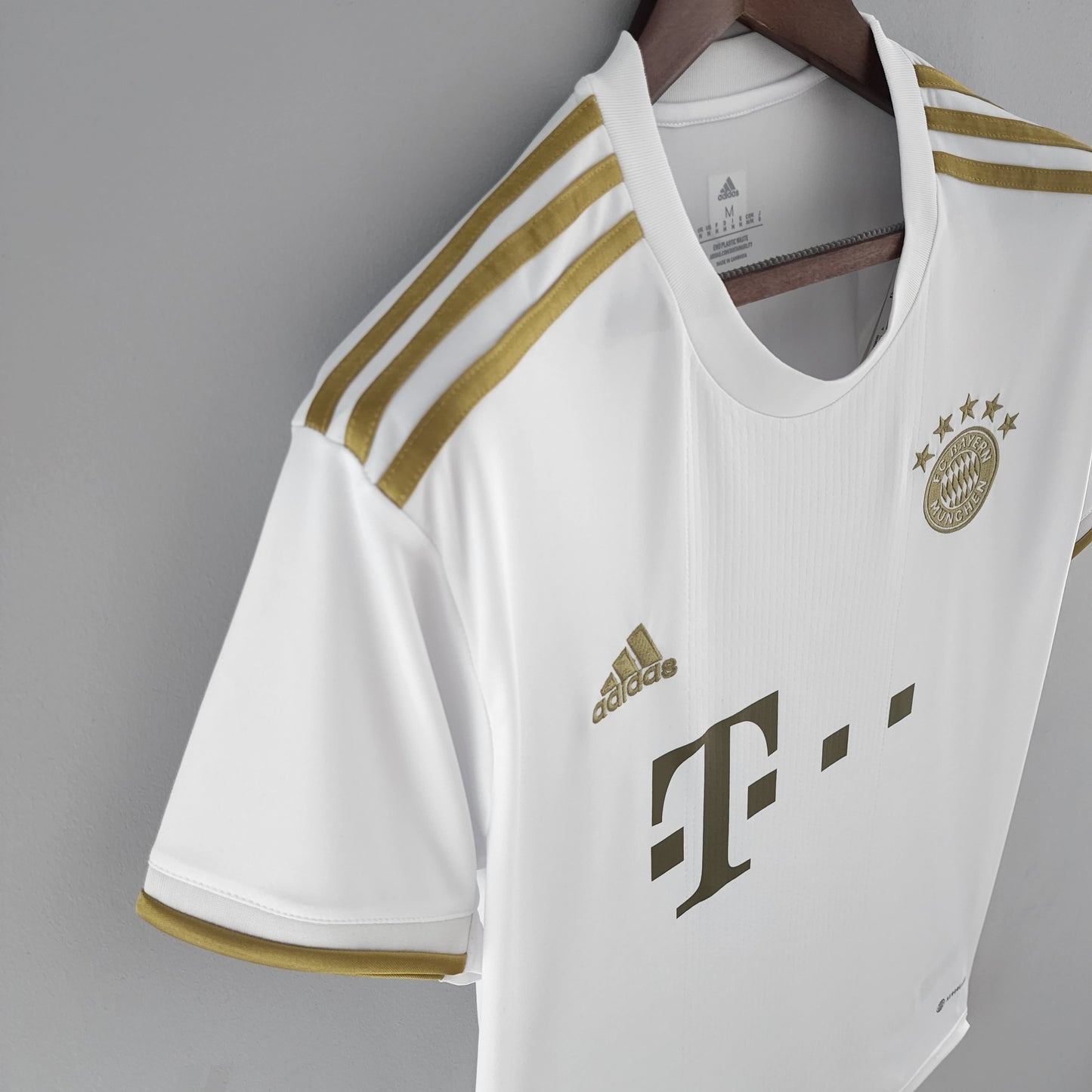 Bayern Munich Away Shirt 2022/23